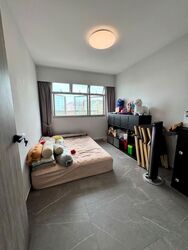 Blk 293C Skypeak @ Bukit Batok (Bukit Batok), HDB 4 Rooms #583870981